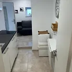 Adi Διαμέρισμα Tkon