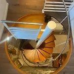 Apartament Adi Tkon