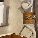 Apartament Adi Tkon
