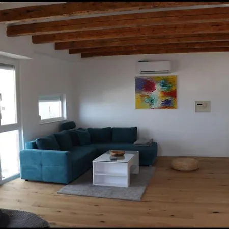 Apartment Adi *