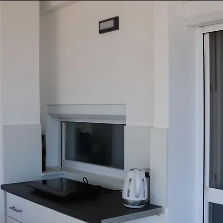 Adi Apartamento Tkon