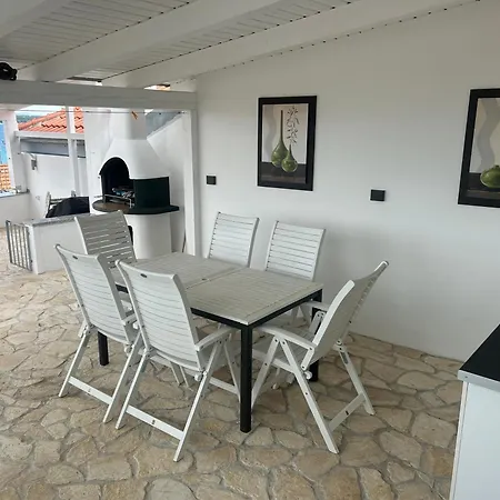 Apartment Adi