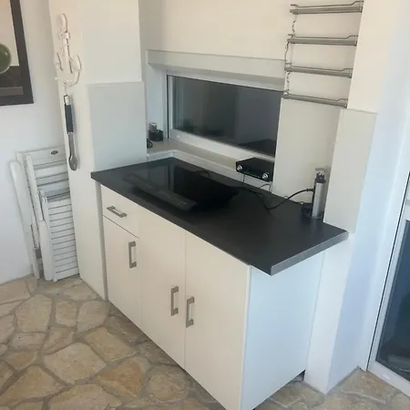 Apartment Adi *