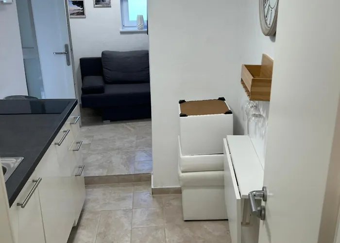 Adi Appartamento Tkon